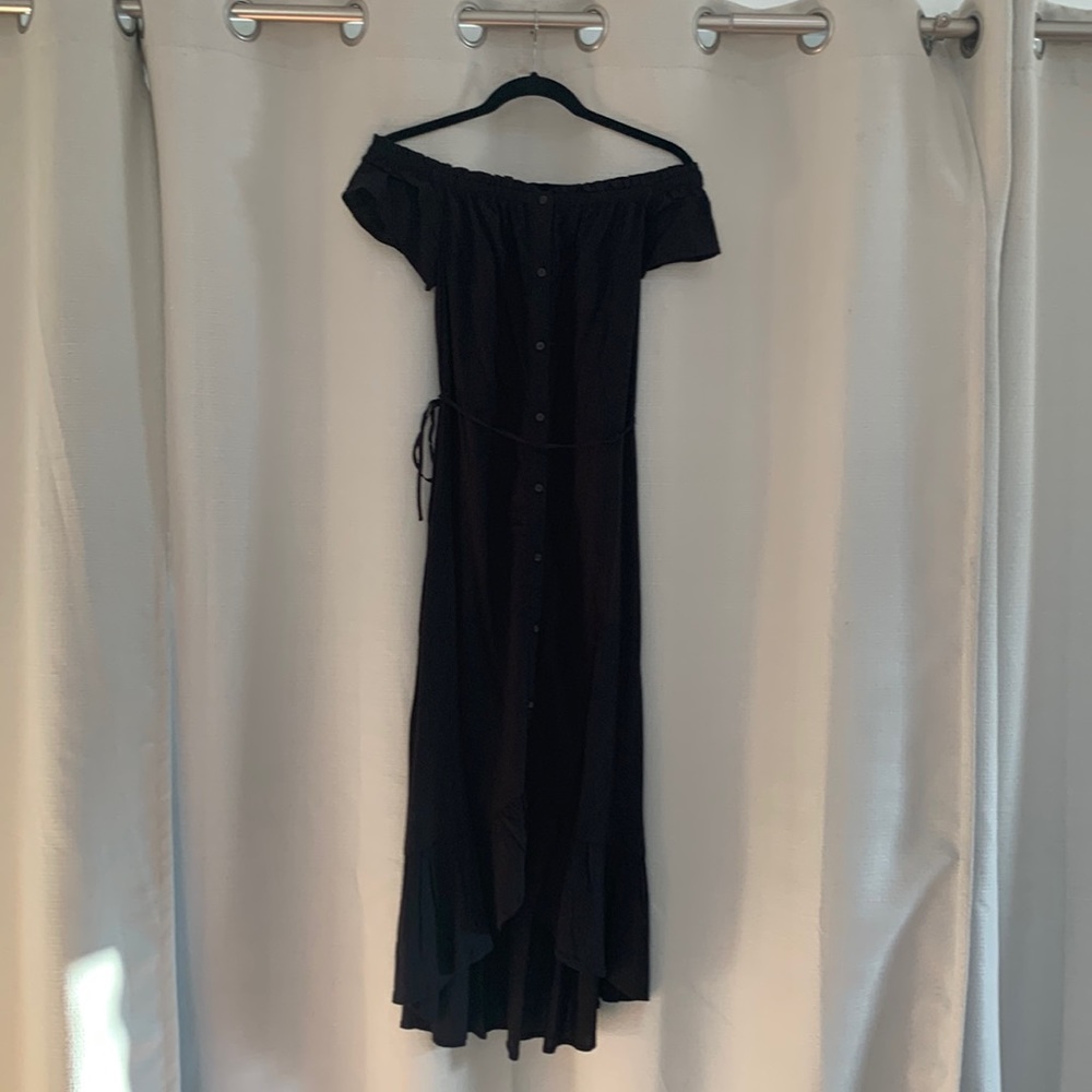 Off the shoulders black high-low dress